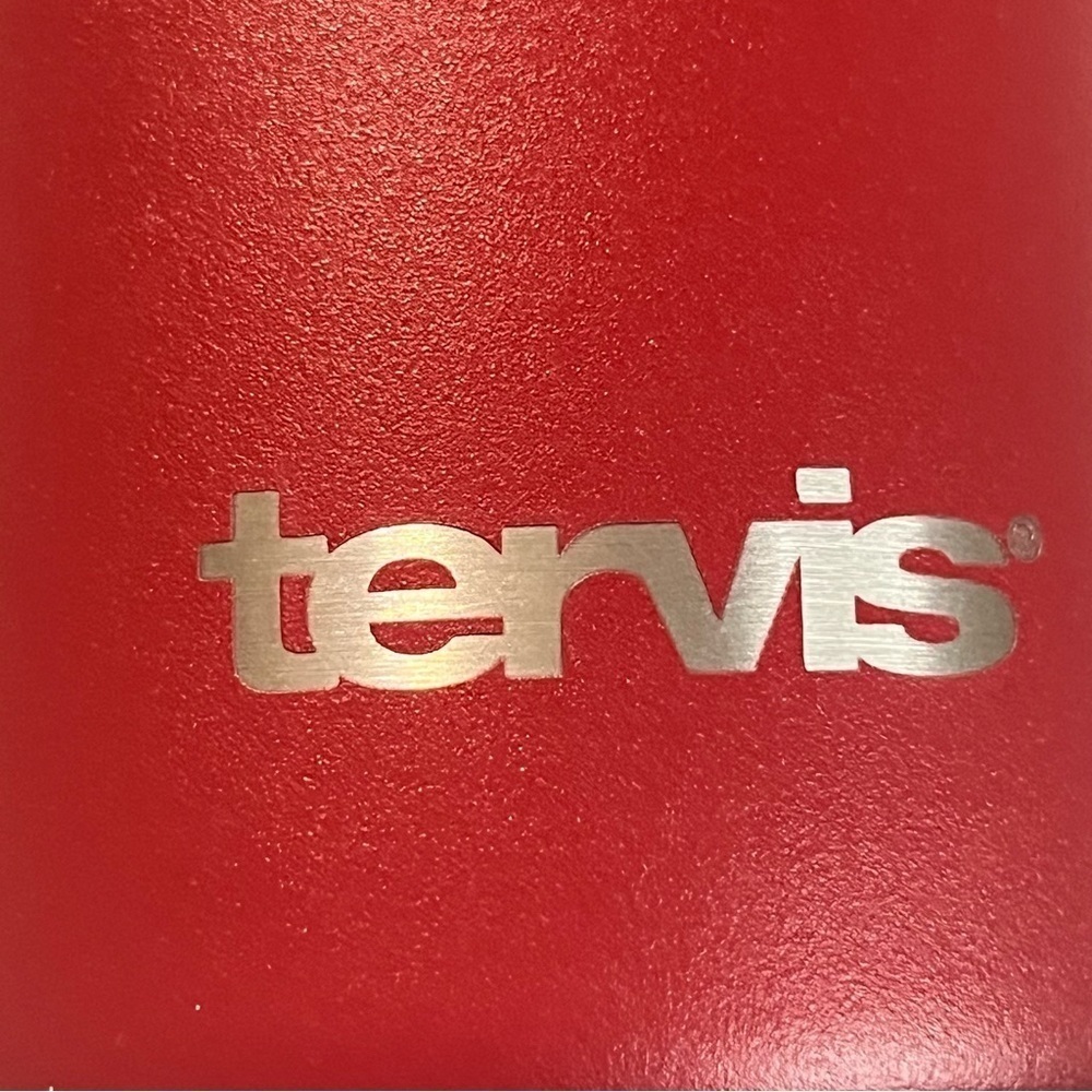 Red Tervis Powder Coated Stainless Steel Triple Walled Water Bottle, 24 oz. - Picture 7 of 8